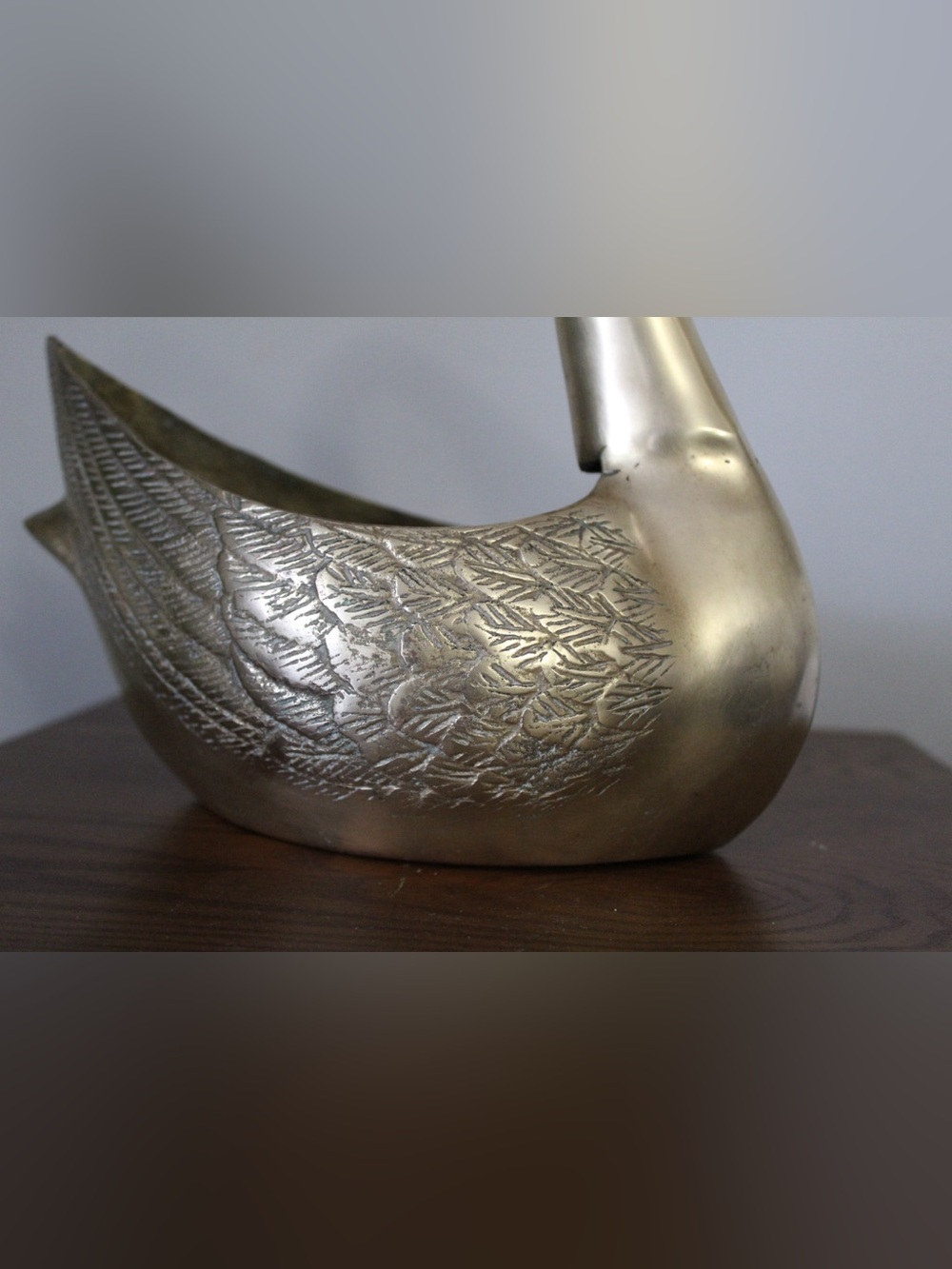 Vintage 1970s extra large Brass Swan Planters set of 2 - Picture 8 of 16